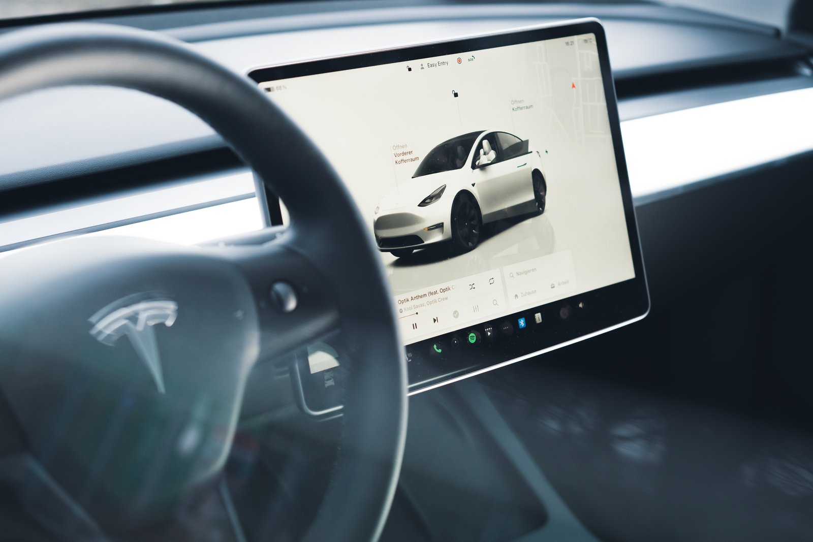 Fotografie von Primo Studio: Cockpit-Detail eines Tesla